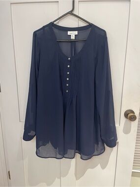 Motherhood Navy Long-Sleeve Shear  Peasant Blouse with navy tank Women’s 2X